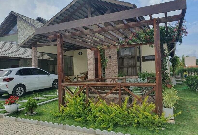 Chalé De Campo Em Condomínio Fechado