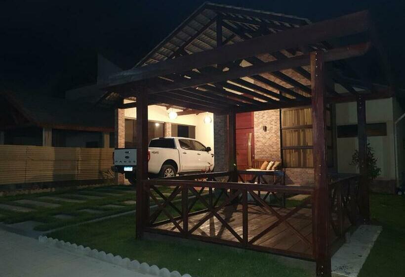 Chalé De Campo Em Condomínio Fechado