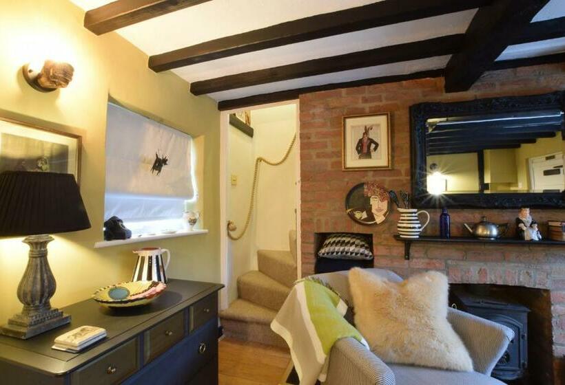 Cherry Tree Cottage, Woodbridge