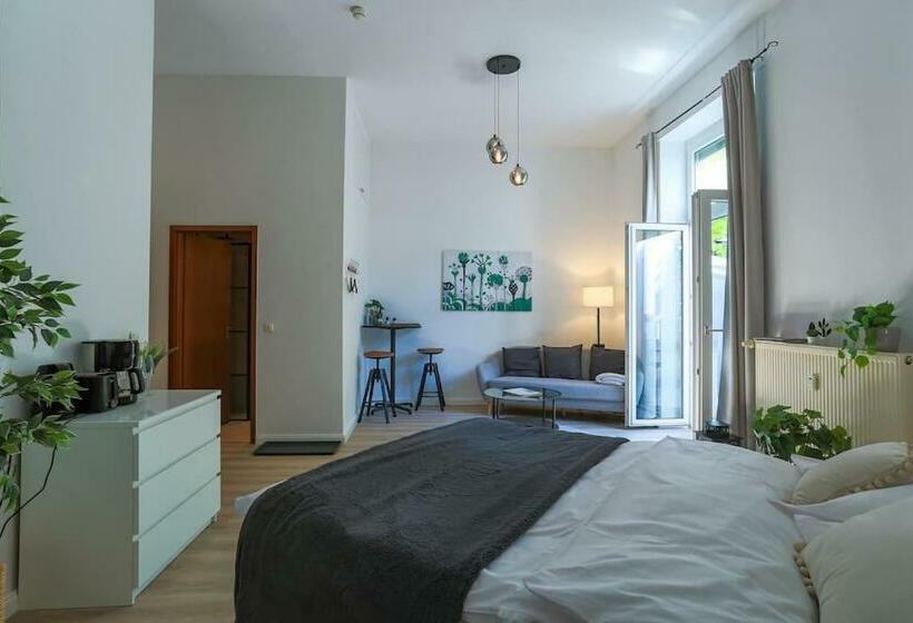 Cozy Livings Altbau Mit Terrasse Und Küche Am Stadtpark