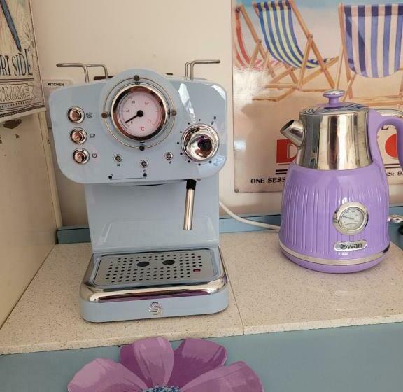 Enjoy Ventnor 2, Pier Street, Wightlink Offer