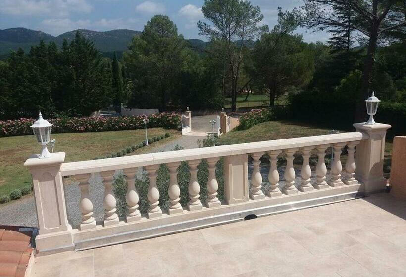 Exceptionnel 4 étoiles   Grande Villa Entre Cannes And Saint Tropez