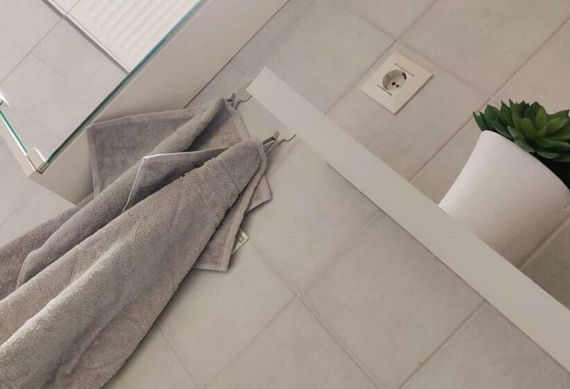 Kaunis Ja Tilava Kaksio