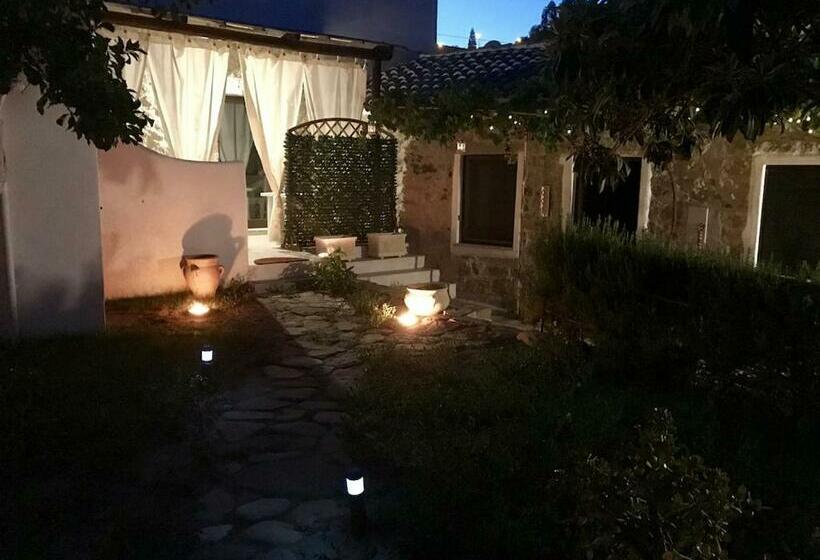 Kelu E Terra   Locazione Turistica   Iun Q0467