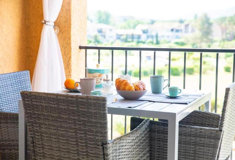 La Vie Est Belle   Refait à Neuf