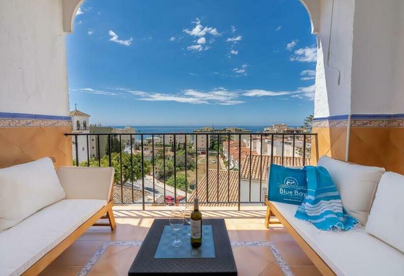 Panamanian Blue Sea View Flat