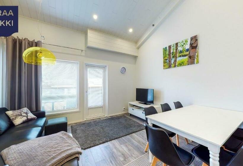 Starvillas A 301   6 Hengen Viehättävä Huoneisto Keskeisellä Paikalla