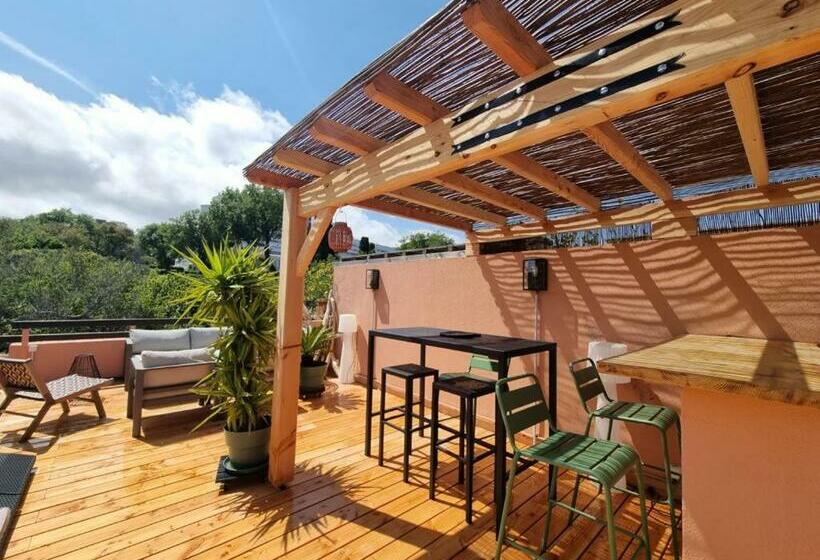 Superbe Appartement Avec Rooftop Privé