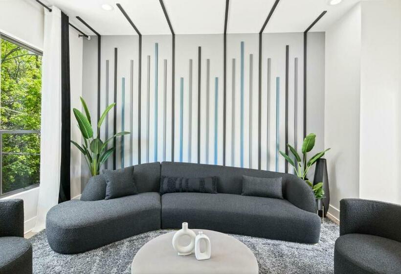 The Red Door Ultra Modern Atlanta Home Designedbydom