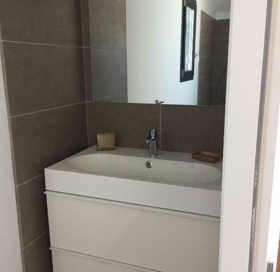 Très Belle Villa Avec Piscine Chauffée Casaleoni