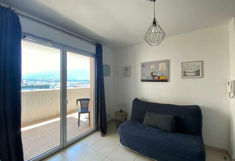 Agréable Studio Avec Terrasse