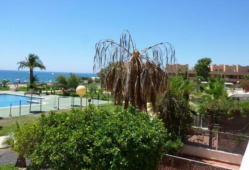 Apartamento Naturista En Urbanización Naturista En Primera Línea Del Mar Y De La Playa Naturista De