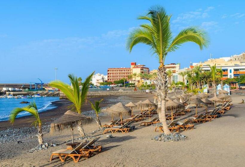 Comfortable Apartment At The Waterfront