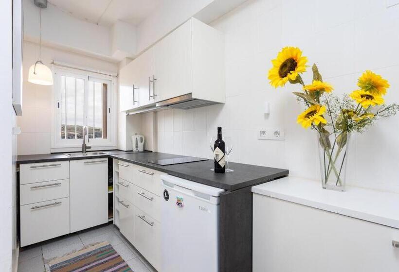 Comfortable Apartment At The Waterfront