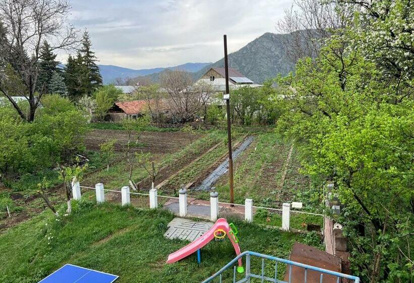 Cozy Summer House In The Heart Of Armenia, Odzun