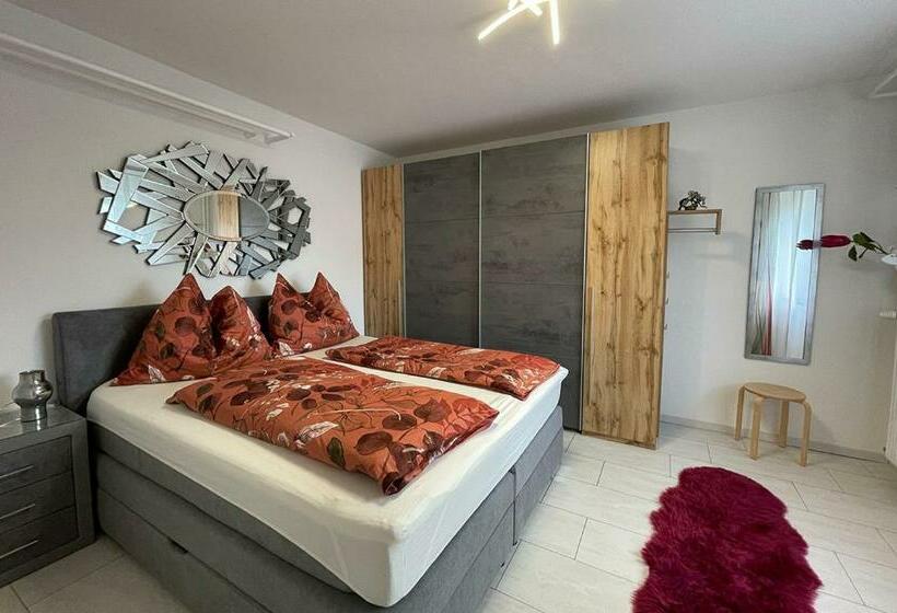 Ferienwohnung Nina Ortner Greifenburg