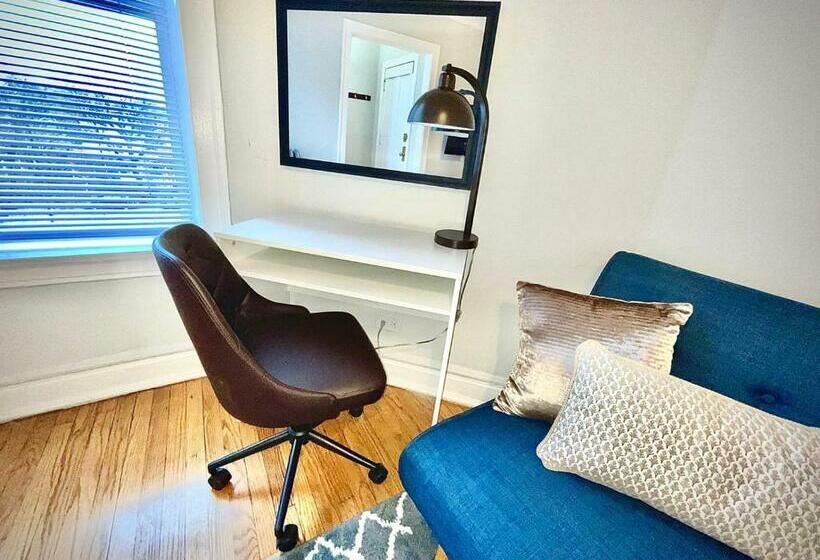 Full Of Charm Studio Apartment Nearby Shops   Ashland 04