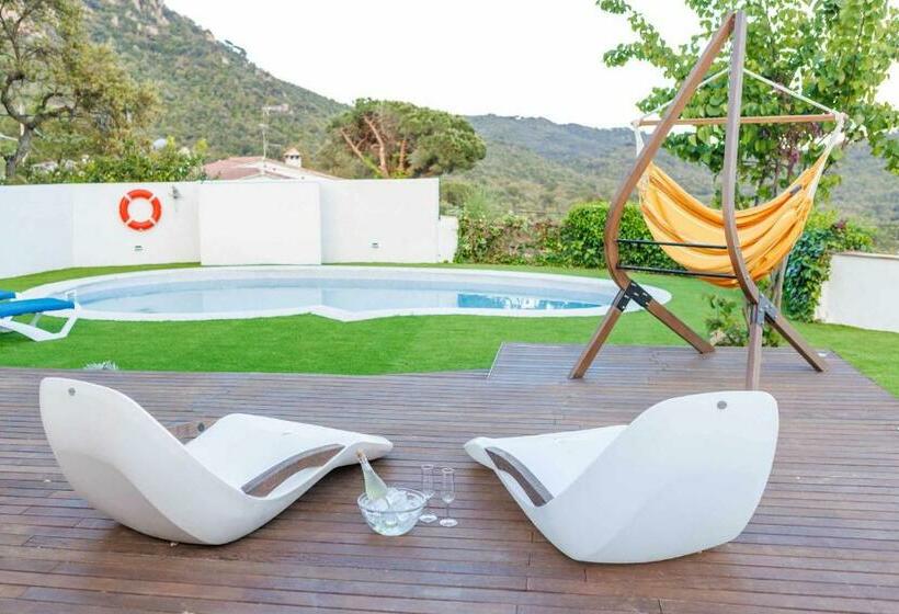 La Villa De Los Mares