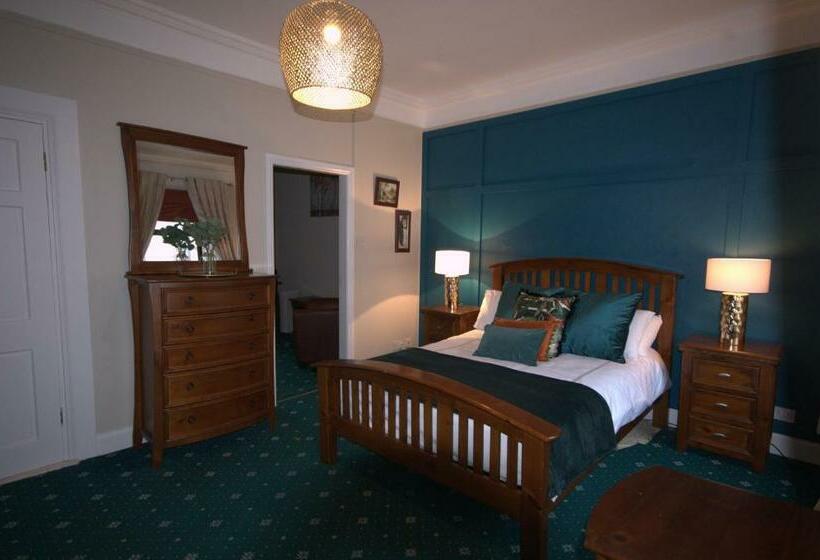 Lizzys Little Kitchen Town Accommodation