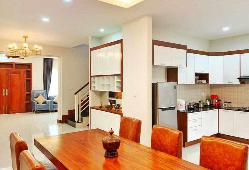 My Key Premier Palace Private Villa