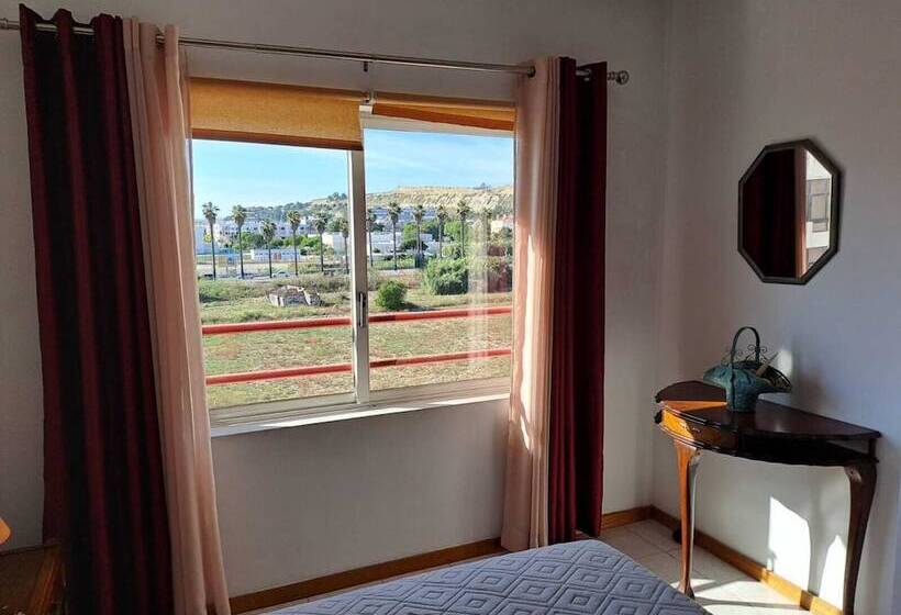 Remarkable 1 Bedroom Apartment Costa Da Caparica