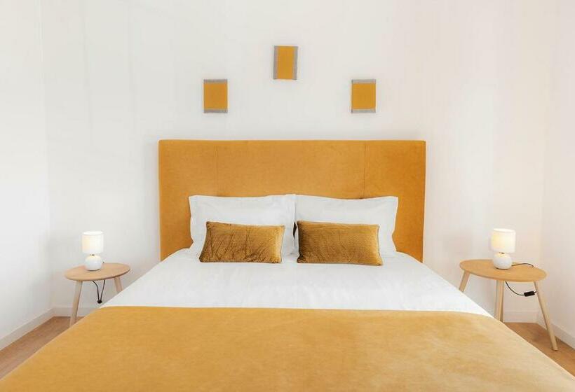 Santa Helena Apartments