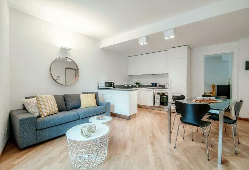 Vicolo Dei Pescatori   By Myhomeincomo