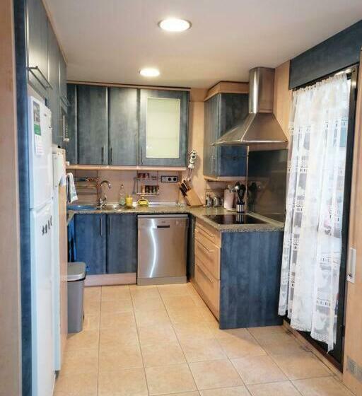 Apartamento Para 6 Personas En Barbastro