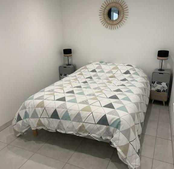 Appartement Climatisé Avec Cour En Centre Ville