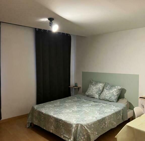 Appartotel 1 Espalion