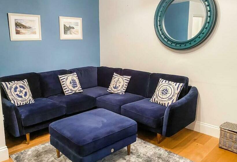 Caswell Holiday Cottage, Gower, Close To Mumbles