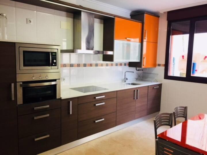 Chalet Balcón De Ezcaray, Mtb Y Senderismo