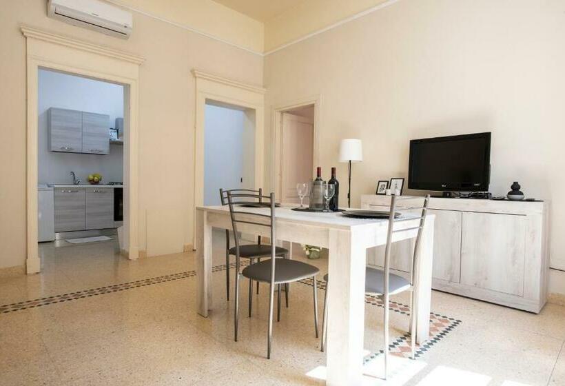 Corner Cavour Apartment