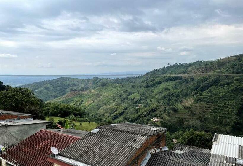 Excelente Terraza Con La Mejor Vista Del Buenavista Y El Quindio!