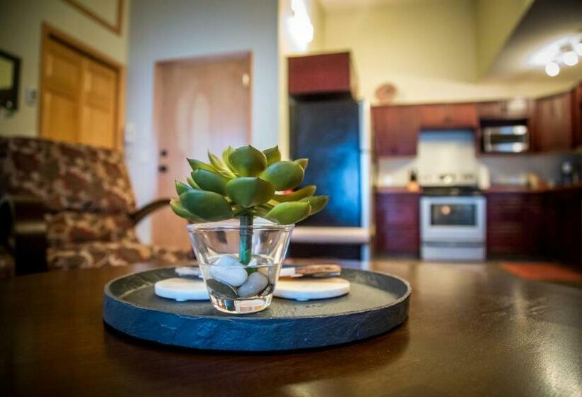 Give Something Back Retreat By Revelstoke Vacations