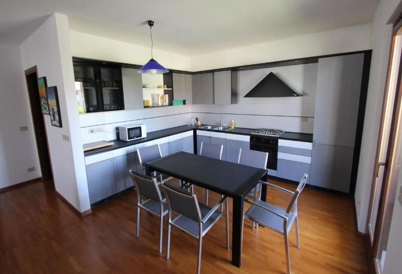 Charming Apartment With Stunning Terrace