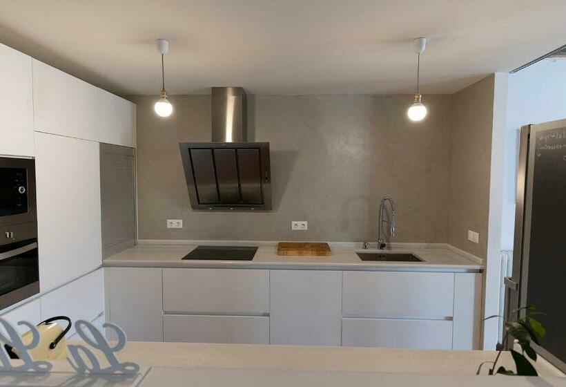 La Linterna De San Lorenzo