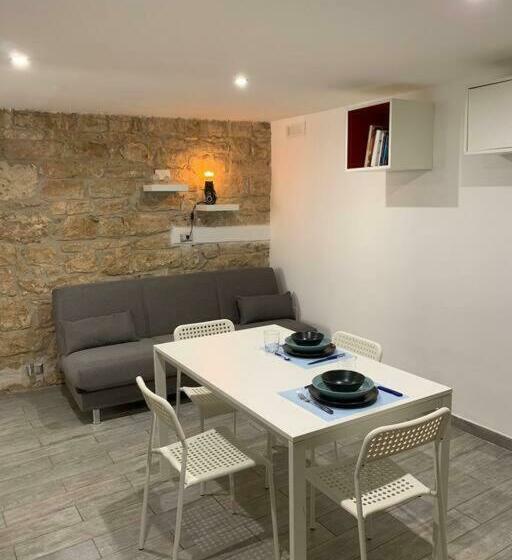 Locazione Santa Rita