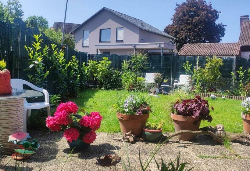 Uni Nähes Apartmenthaus Mit Garten