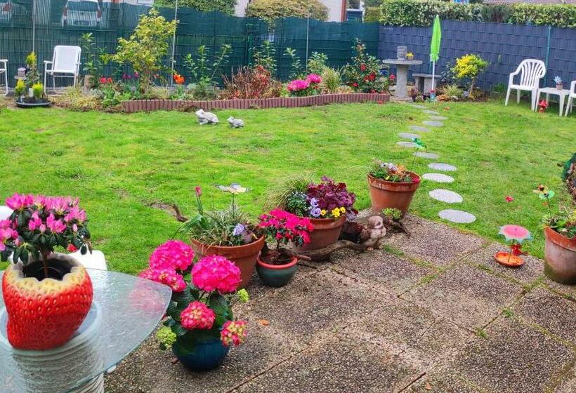 Uni Nähes Apartmenthaus Mit Garten