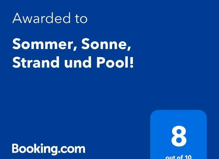 Sommer, Sonne, Strand Und Pool!