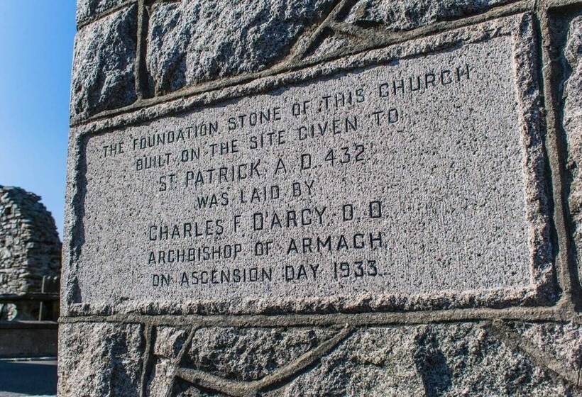 The Heights & Hollows Farmhouse, Saul, Downpatrick, Sleeps 14