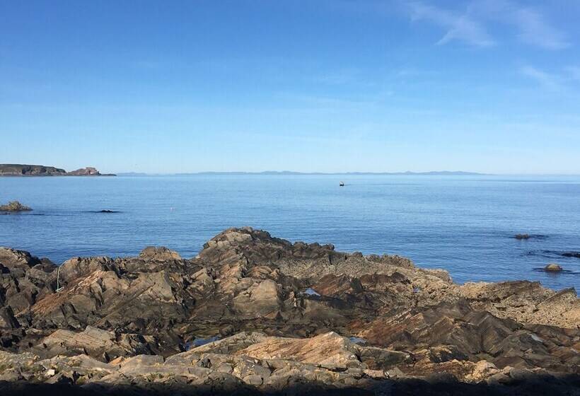 Zen Cottage Seatown Cullen