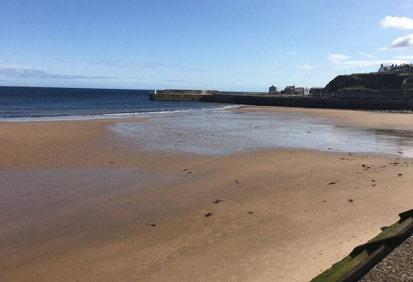 Zen Cottage Seatown Cullen