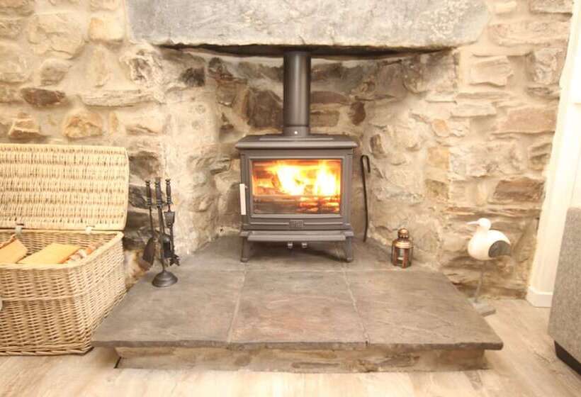 Zen Cottage Seatown Cullen