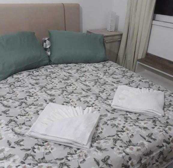 Apartamentos Por Diária Av Domingos De Almeida