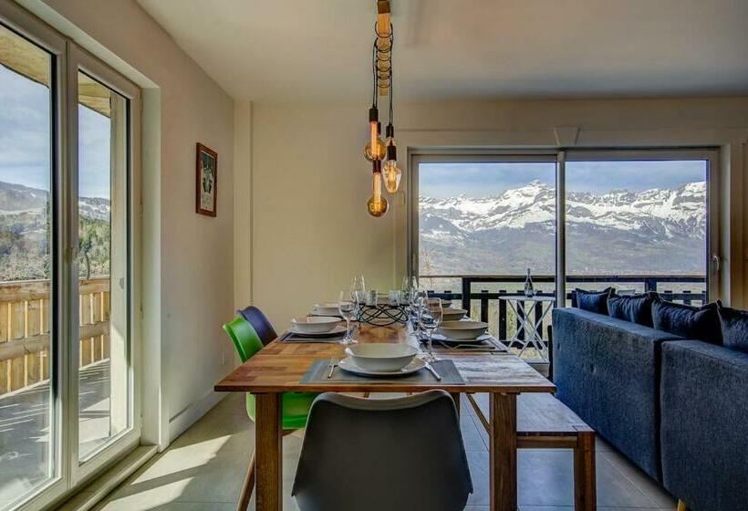 Apt. Marmottes  Fabulous 3 Bed, 2 Bath, Sleeps 6