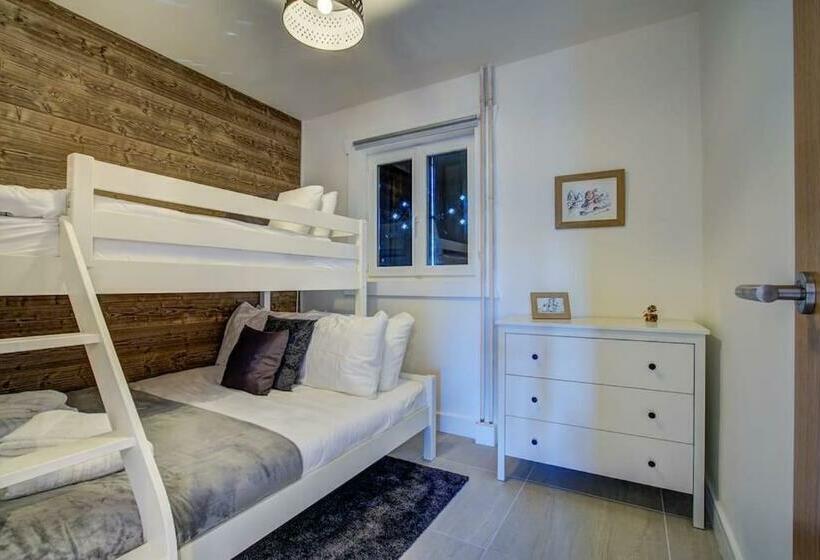 Apt. Marmottes  Fabulous 3 Bed, 2 Bath, Sleeps 6