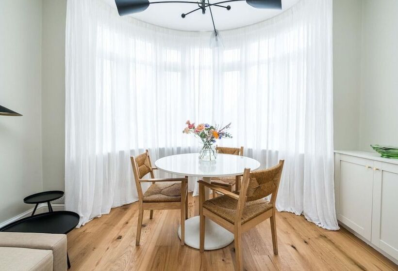 Beautiful 1bd Garden Flat In Golders Green