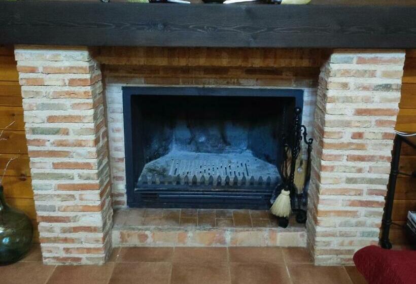 Casa Rural Entreolivos